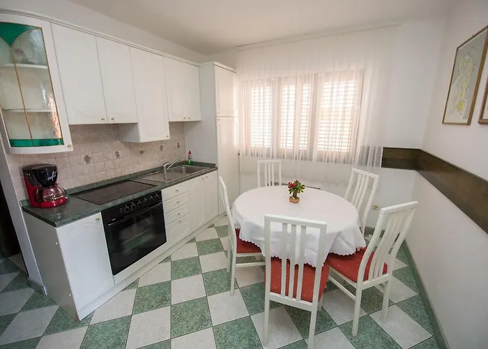 Marija Near Center Appartement Vodice