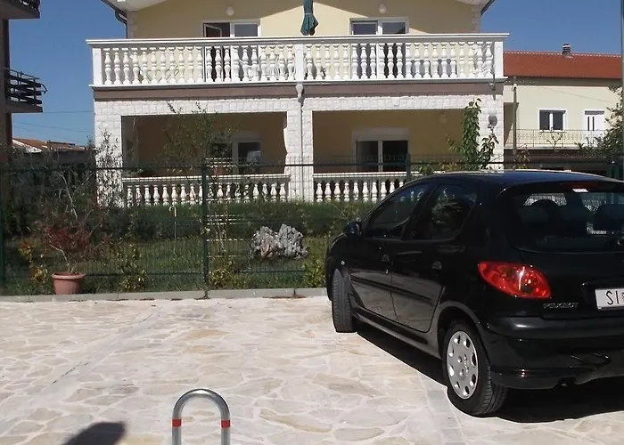 Marija Near Center * Vodice